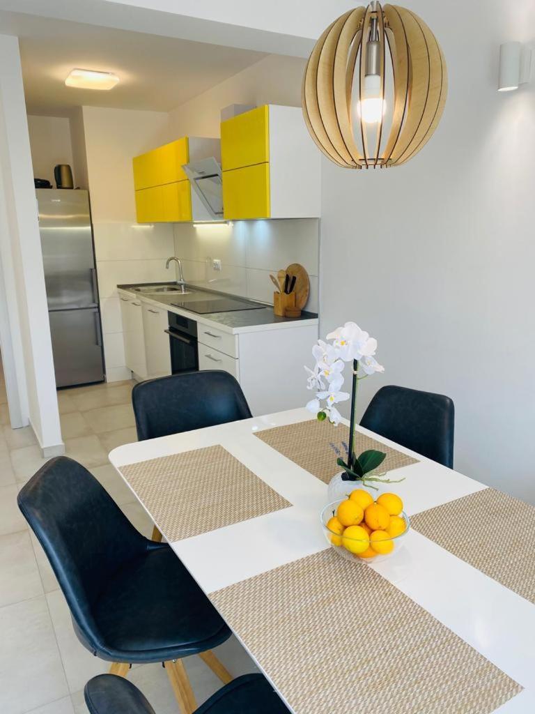 New Apartment With Panoramic View Стоморска Номер фото